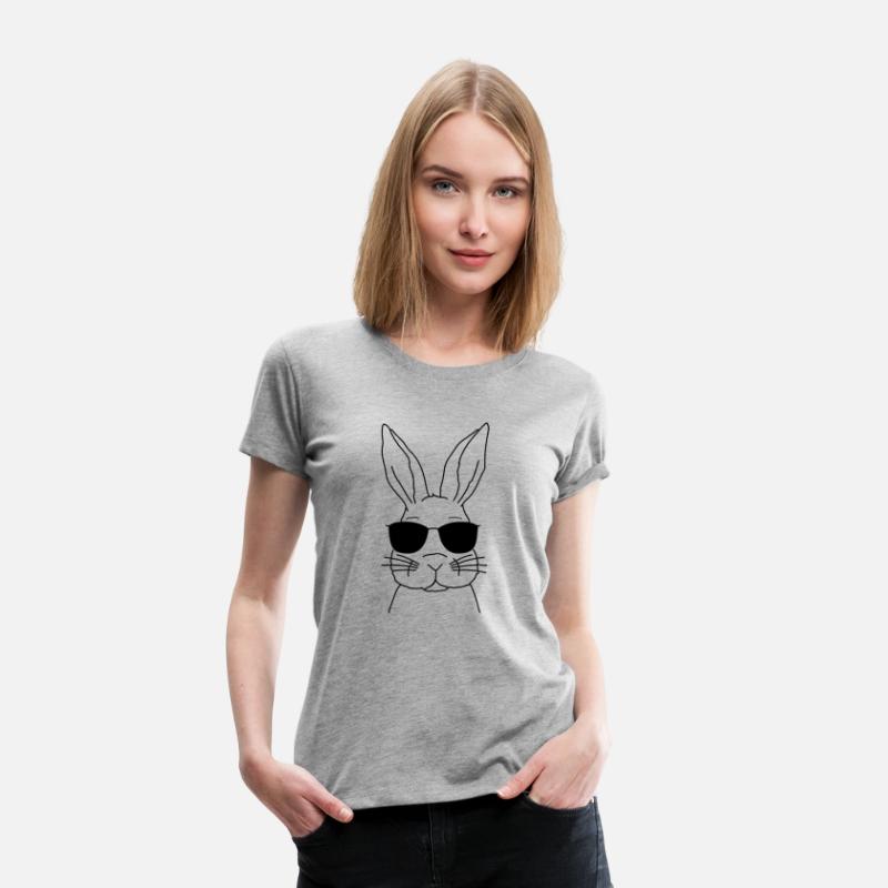 Cool bunny rabbit with sunglasses